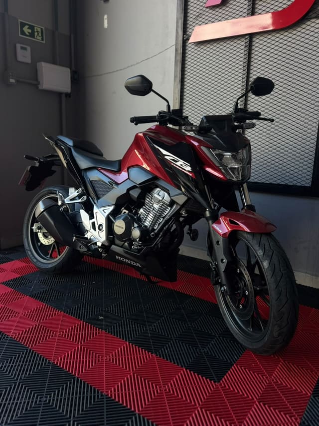 HONDA CB 300F Twister Flex